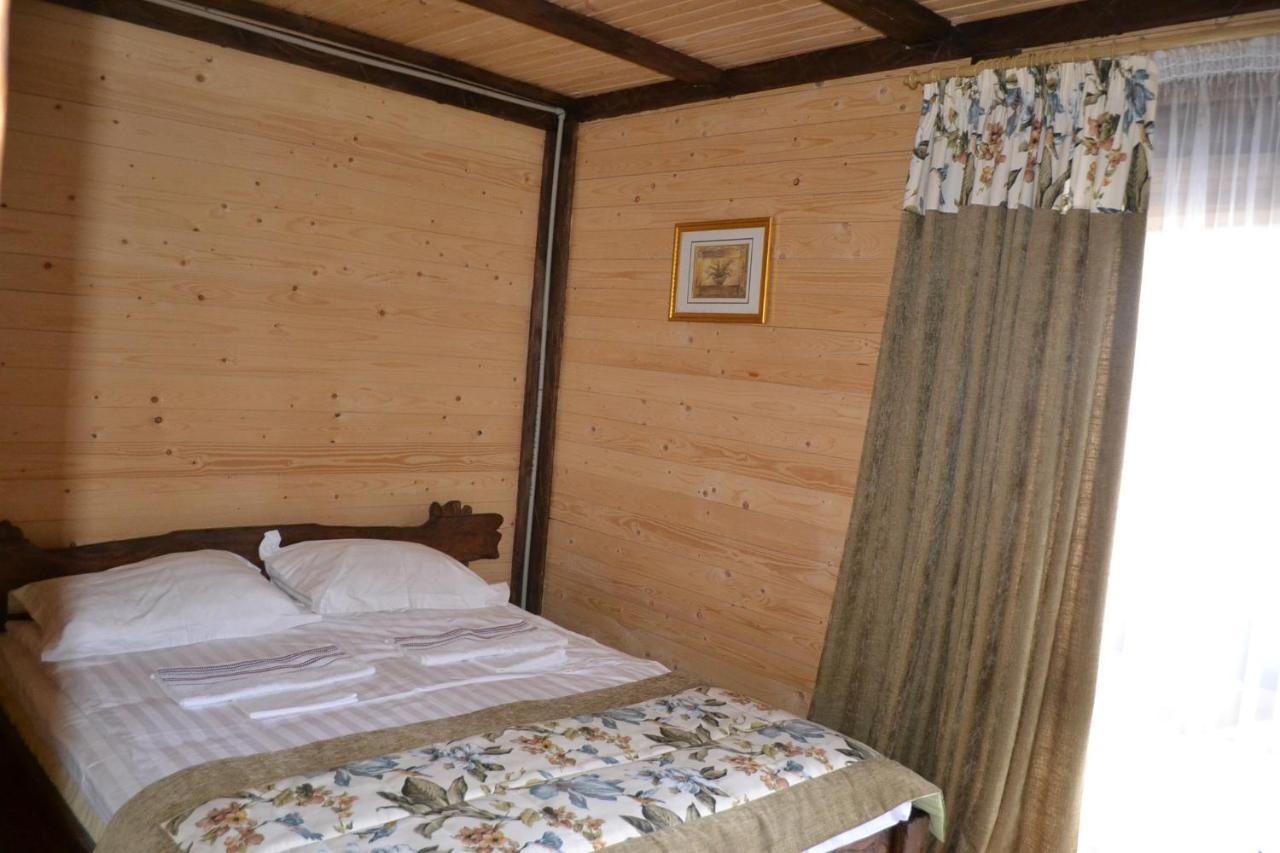 Chalet Shepit Karpat 布克维 外观 照片